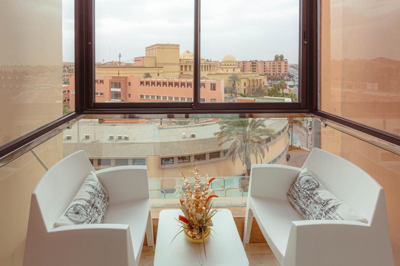 Cozy 2-Bedroom Apartment In Gueliz, Marrakech Marrakesh Bagian luar foto